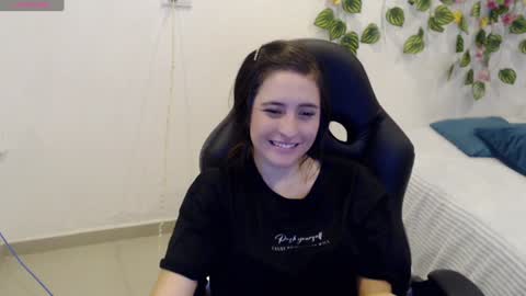 Tania  online show from 01-13-25, 03:36