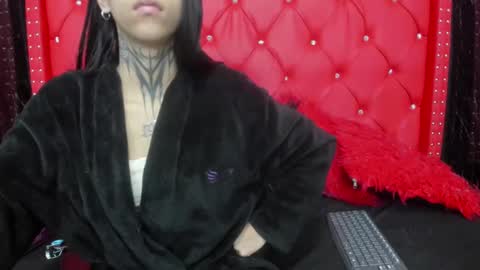Snapshot of tanit_angels chatting on 02-19-25, 04:01 TANIT ANGELS online show from 02-19-25, 04:01