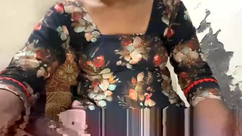 taniya_roy4628 online show from 05-19-26, 05:36
