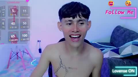 Snapshot of tanjiro_cute chatting on 01-24-25, 04:59 Andres online show from 01-24-25, 04:59