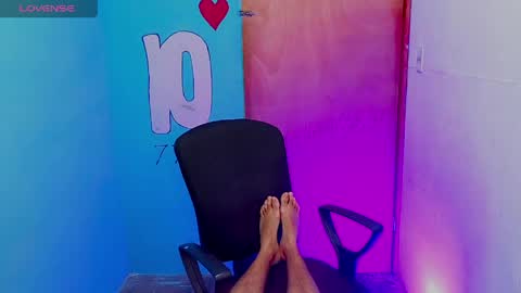 Andres online show from 04-25-26, 03:53