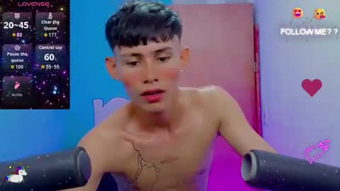Snapshot of tanjiro_cute chatting on 06-09-26, 02:34 Andres online show from 06-09-26, 02:34