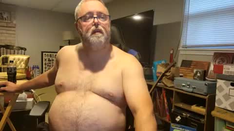 Snapshot of tank106 chatting on 08-04-26, 12:03 tank106 online show from 08-04-26, 12:03