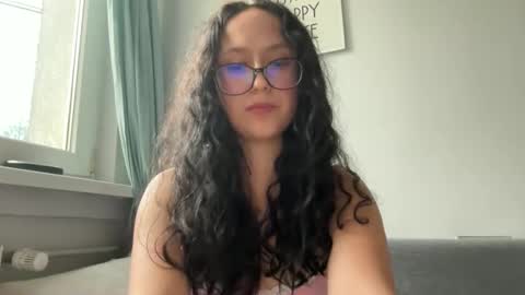 Snapshot of tanoass chatting on 10-18-25, 02:18 tanoass online show from 10-18-25, 02:18