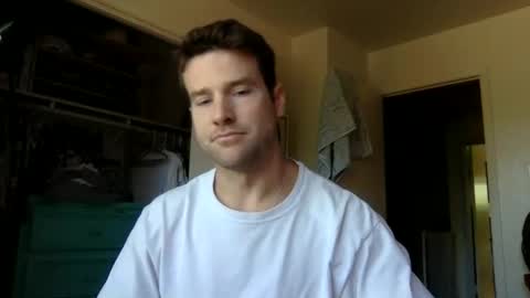 Dr. Love online show from 10-30-25, 03:24