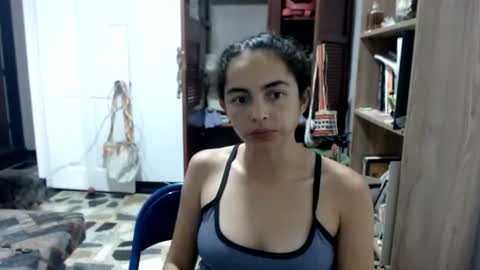 Angeline  Follow  online show from 06-21-26, 12:02