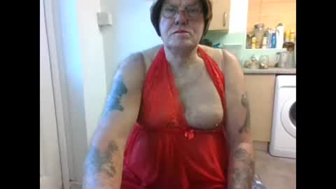 Snapshot of tanya_sissie_somerset chatting on 12-19-24, 03:52 tanya_sissie_somerset online show from 12-19-24, 03:52