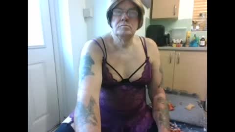 Snapshot of tanya_sissie_somerset chatting on 12-30-24, 01:03 tanya_sissie_somerset online show from 12-30-24, 01:03