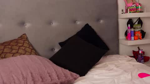 Tania online show from 12-18-25, 06:30