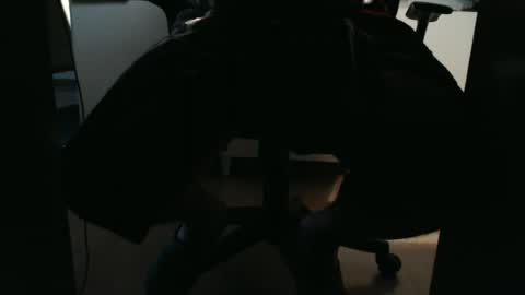 Snapshot of tap_b chatting on 04-27-26, 07:01 Patrick online show from 04-27-26, 07:01