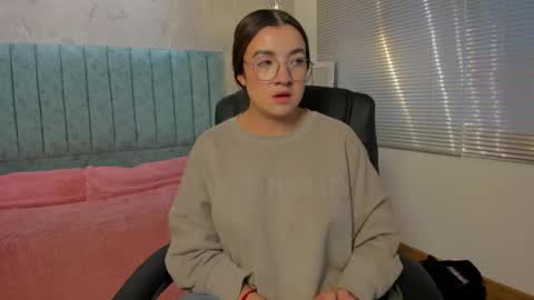 Tara  online show from 02-11-26, 12:10