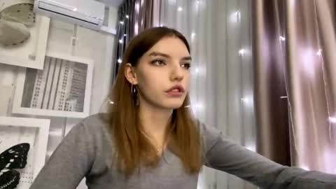 Mia online show from 02-26-26, 03:22