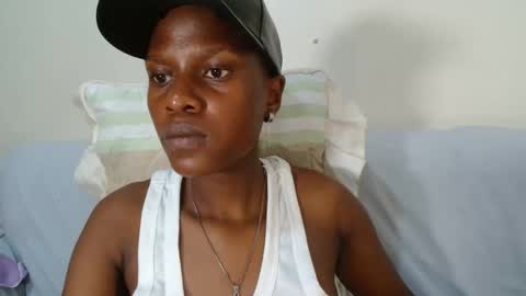 Tara online show from 10-19-25, 04:18