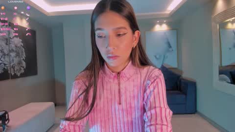 Tara Lawrence online show from 10-18-25, 04:48