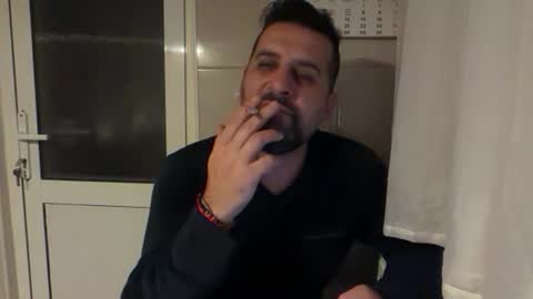 Snapshot of tarkan198 chatting on 01-11-26, 08:03 tarkan198 online show from 01-11-26, 08:03