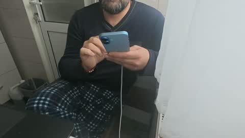 Snapshot of tarkan198 chatting on 02-28-26, 09:10 tarkan198 online show from 02-28-26, 09:10