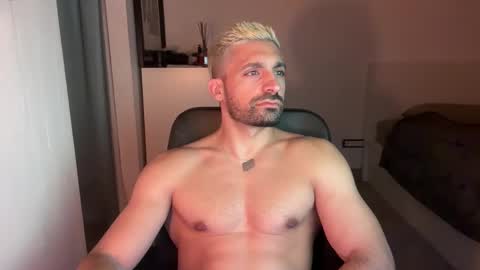 tarquit8 online show from 09-11-25, 09:37