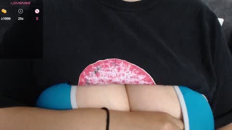 Snapshot of tarrant_ chatting on 12-24-24, 11:11 tarrant_ online show from 12-24-24, 11:11