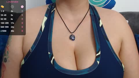 Snapshot of tarrant_ chatting on 02-08-25, 11:24 tarrant_ online show from 02-08-25, 11:24