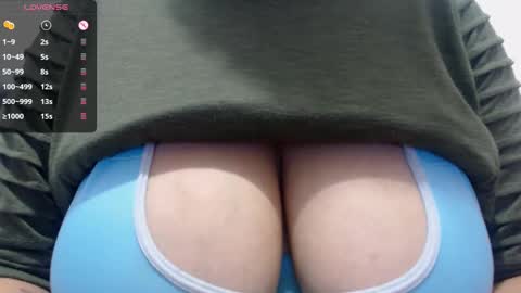 Snapshot of tarrant_ chatting on 03-07-25, 12:04 tarrant_ online show from 03-07-25, 12:04