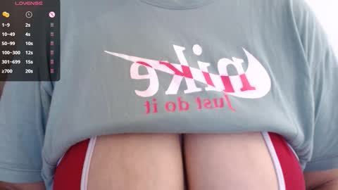 Snapshot of tarrant_ chatting on 09-14-25, 12:59 tarrant_ online show from 09-14-25, 12:59