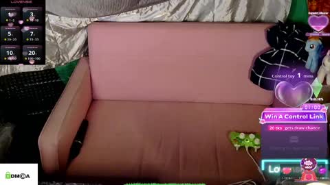 TashaKai online show from 04-24-26, 02:03