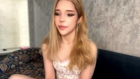 Viola online show from 04-19-26, 08:24