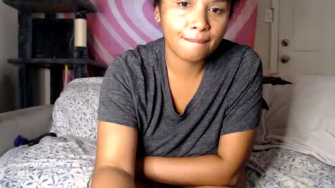 Tastee Kitty online show from 09-28-25, 01:44