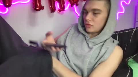 tasteithorny online show from 01-24-25, 04:16