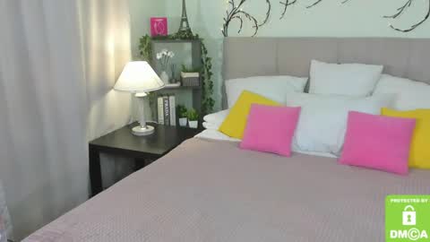 Ann online show from 04-24-26, 01:08