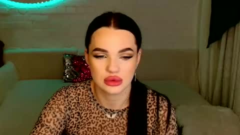 tasty_babyy online show from 01-17-25, 04:36