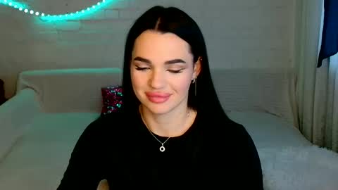 tasty_babyy online show from 10-08-25, 12:58