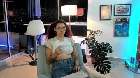 Snapshot of tastymeli8 chatting on 12-14-24, 12:22 Meli online show from 12-14-24, 12:22