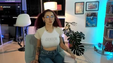 Snapshot of tastymeli8 chatting on 12-14-24, 09:18 Meli online show from 12-14-24, 09:18