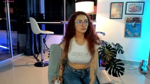 Snapshot of tastymeli8 chatting on 12-23-24, 08:33 Meli online show from 12-23-24, 08:33