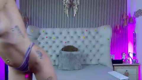 TastyPatricia online show from 11-28-25, 01:03