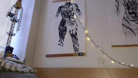 tata__goth_ online show from 03-12-26, 07:58