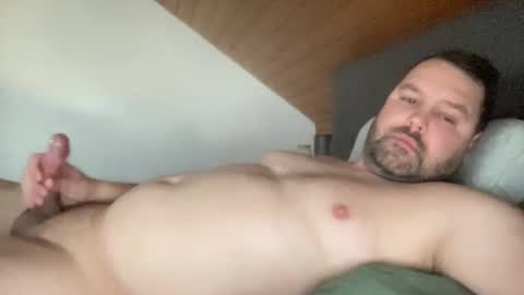 Snapshot of tatam90 chatting on 02-09-26, 02:10 tatam90 online show from 02-09-26, 02:10