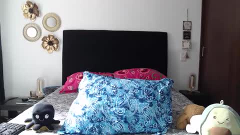 tatiana_monteros online show from 10-27-25, 04:22