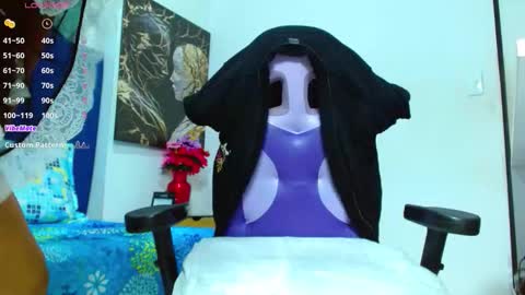 Snapshot of tatiana_star1 chatting on 11-19-25, 08:09 tatiana_star1 online show from 11-19-25, 08:09