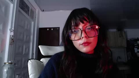 Snapshot of tatianaaah chatting on 12-23-24, 03:50 Morgan online show from 12-23-24, 03:50