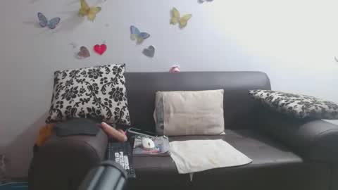 Snapshot of tatianagiraldo12 chatting on 10-06-25, 01:03 tatiana giraldo online show from 10-06-25, 01:03