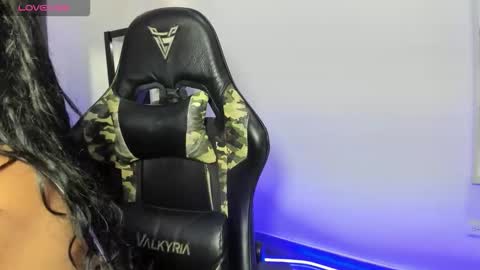 tatiana online show from 04-25-26, 03:09