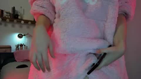 Tatianna online show from 11-28-25, 10:18