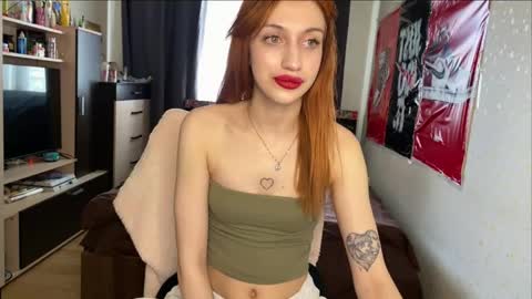 Snapshot of tatika_williams chatting on 05-30-26, 12:02 tatika_williams online show from 05-30-26, 12:02