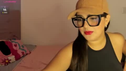 Tatiss online show from 04-21-26, 05:28