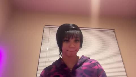 tatiwellls online show from 03-18-26, 07:00