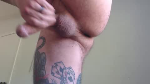 Snapshot of tatt8666 chatting on 04-17-26, 01:47 Evee Jaxx online show from 04-17-26, 01:47