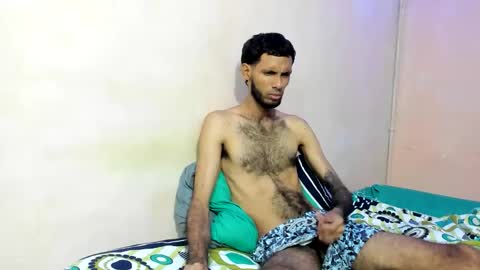 Snapshot of tatto_destroyer chatting on 04-15-26, 04:30 Fernando online show from 04-15-26, 04:30