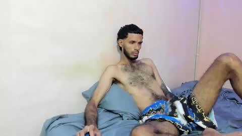 Snapshot of tatto_destroyer chatting on 04-18-26, 04:00 Fernando online show from 04-18-26, 04:00